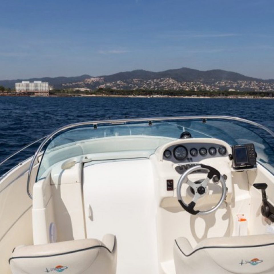 Sorties en mer bateau à louer Rio Boat 750 Sol_Eva