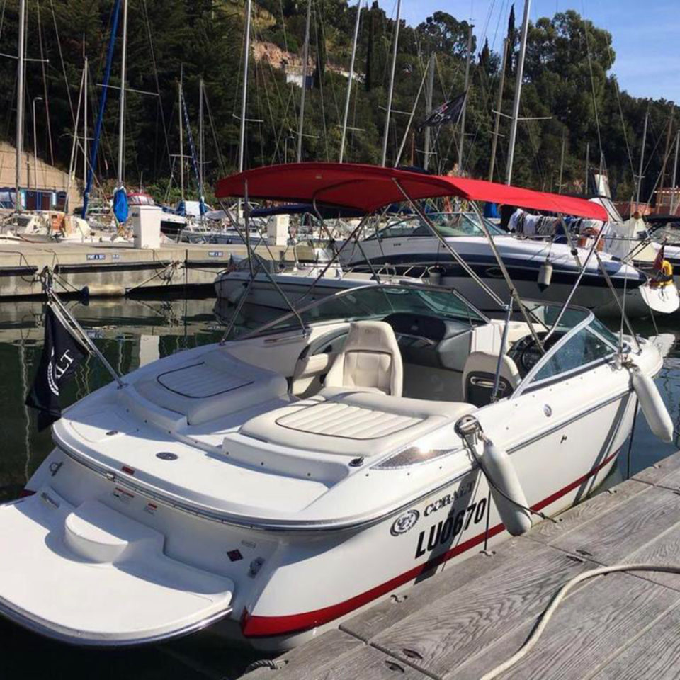 Location Bateau Mandelieu : Cobalt 200 idéal pour sports nautiques
