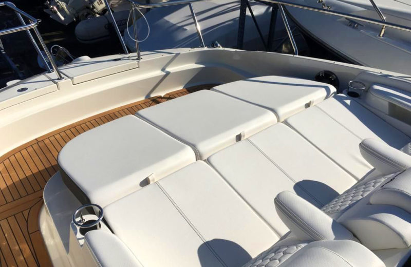 Passionboat-cote-dazur-Sea-ray-320-DA5 Passion boat Mandelieu - Location Sea Ray 320 DA pour 10 personnes sur la Côte d'Azur
