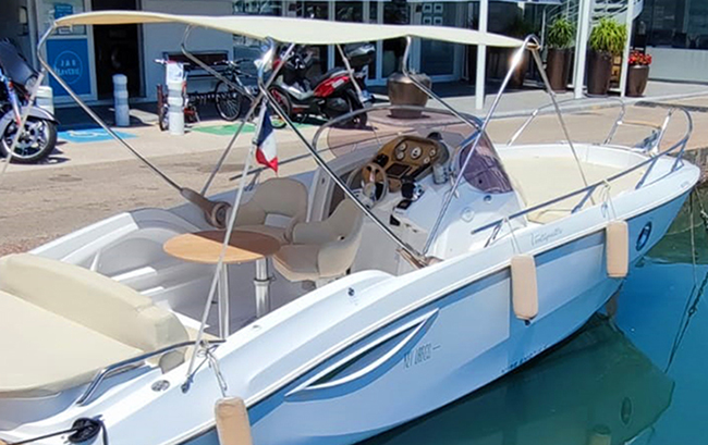 passion_boat_mandelieubateau_en_liberty_pass_LP Liberty Pass Mandelieu - Key Largo 24