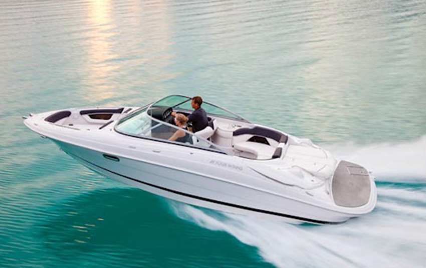 Passionboat Mandelieu Four Winns 240 Horizon en Liberty Pass