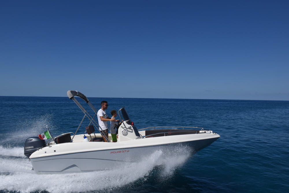 Jaguar 5,7 SE capacité 7 personnes à vendre à Mandelieu - Passionboat