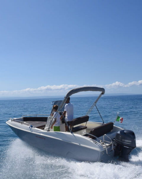 Jaguar 5,7 SE capacité 7 personnes à vendre à Mandelieu - Passionboat