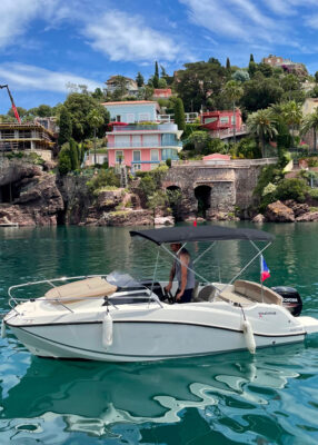 Bateau Quick Silver 555 Cabin à louer à Mandelieu