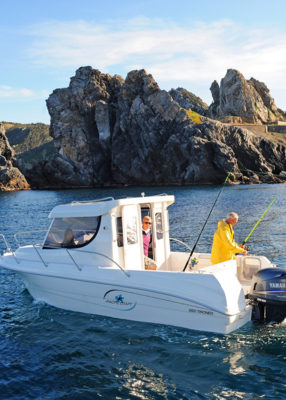 Bateau de pêche et croisière à louer sur la Côte dAsur