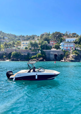 Bayliner VR5 à louer à Mandelieu