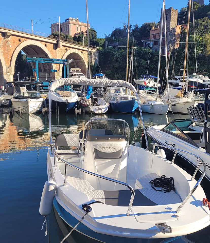 Location de bateaux à Mandelieu - Idéa Marine 53 Open en location au Port de la Rague chez Passionboat