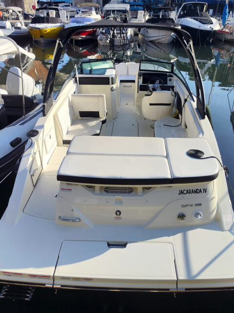 Sea Ray 230 SPX en location à Mandelieu - Passionboat