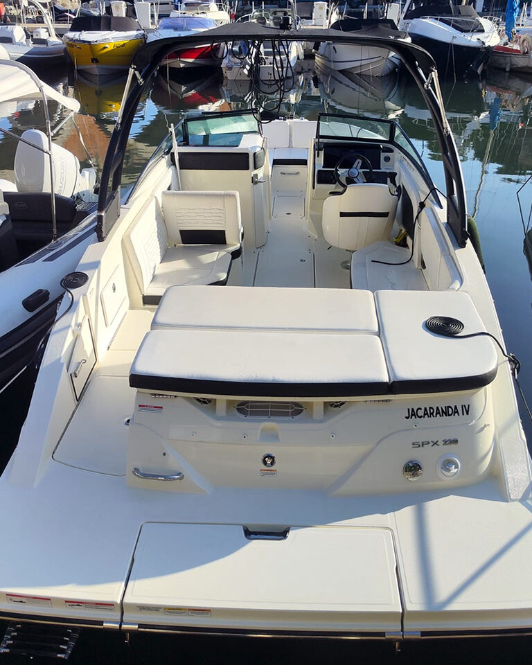 Sea Ray 230 SPX en location à Mandelieu - Passionboat