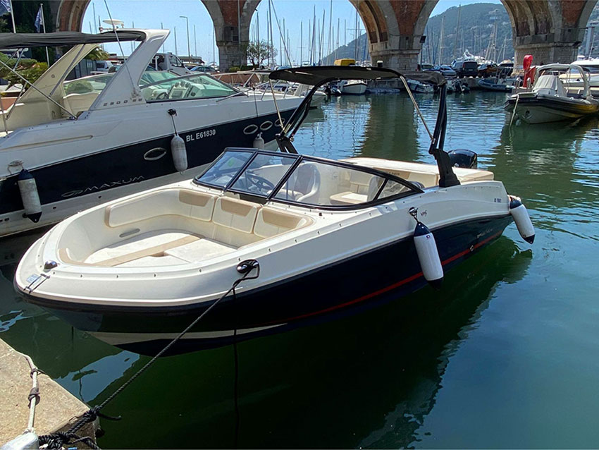 Bayliner-vr5-PIRAILLON Location bateau Bayliner VR5 en abonnement 6 et 12 mois