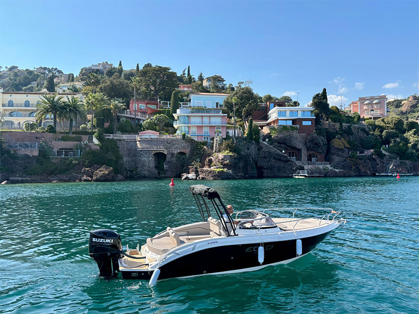 EOLO-7.30_-CAIPI Location bateau Eolo 730 en abonnement 6 et 12 mois