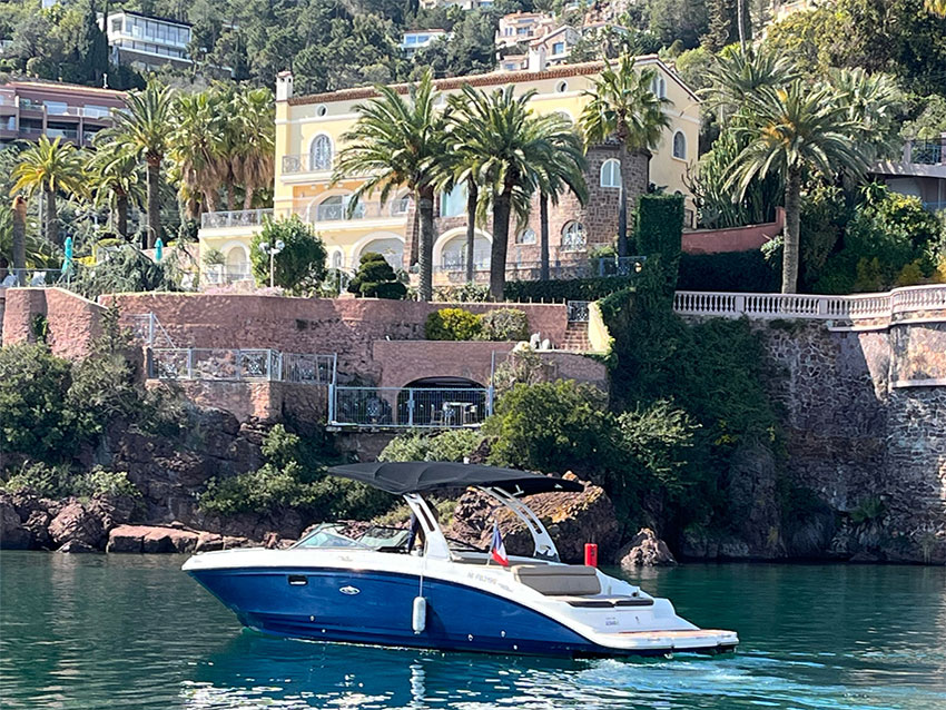 SEA-RAY-270_-PASSION-BOAT-2- Location bateau Sea Ray 270 en abonnement 6 et 12 mois