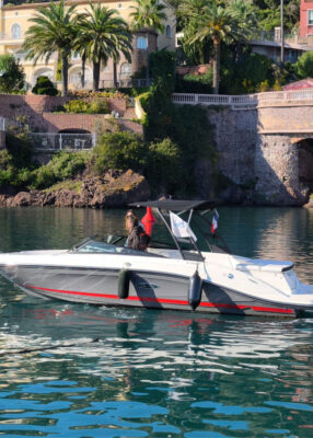 Sea Ray 230 SPX en location à Mandelieu - Passionboat